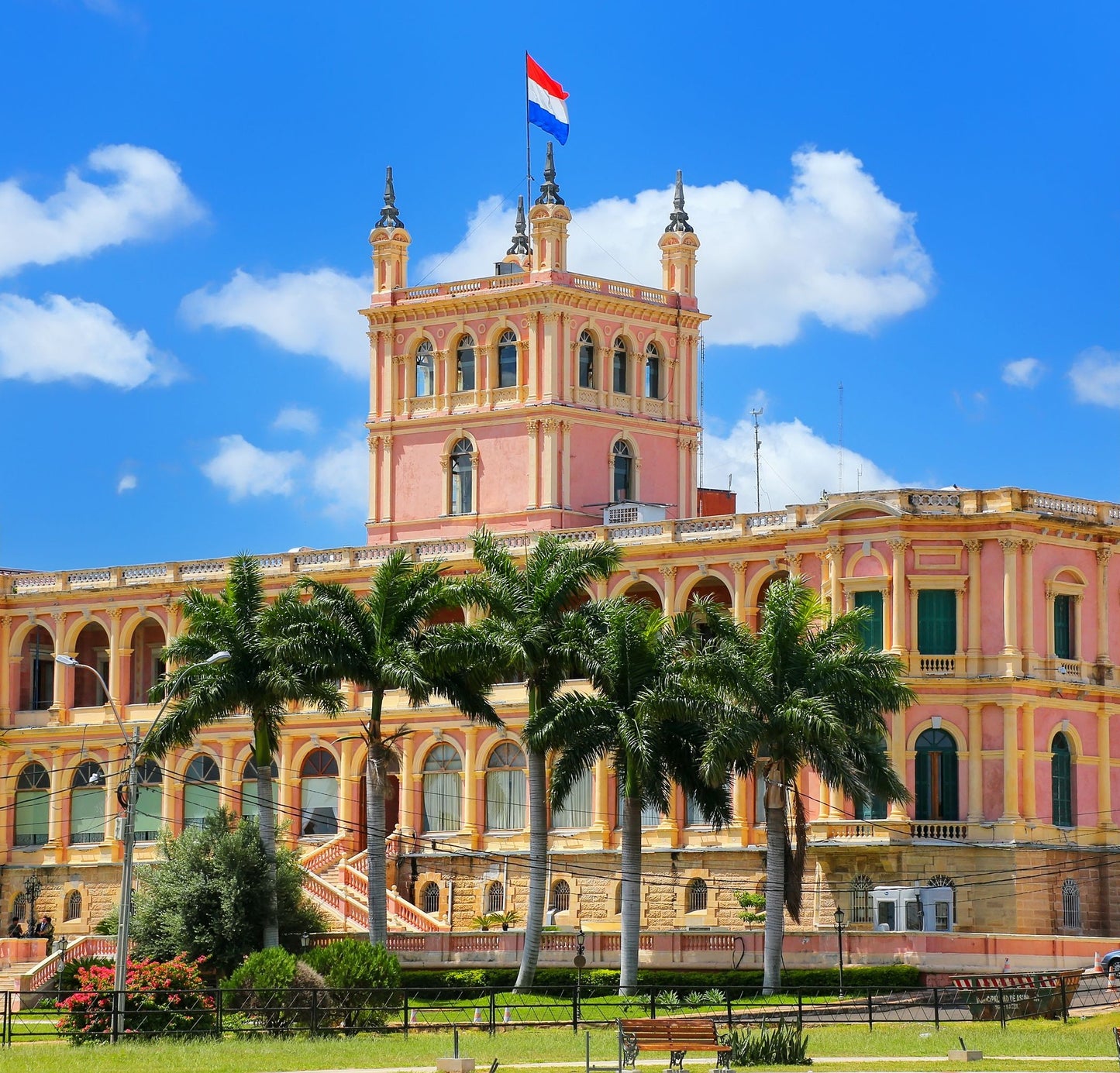 Carte de Résident au Paraguay (500€ maintenant puis 1500€ sur place)